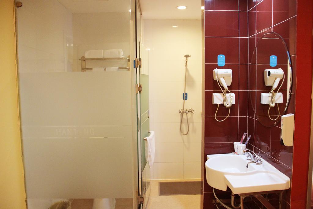 Hanting Express Dalian Renmin Road 外观 照片